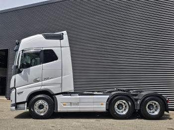 FH 16.750 6x4 / RETARDER / HYDRAULIC / PARKING COOLER